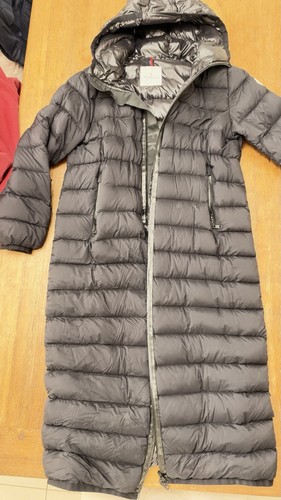 Moncler piumino lungo donna